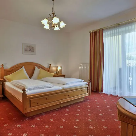 Alpenresidenz Adler Hotel 4*