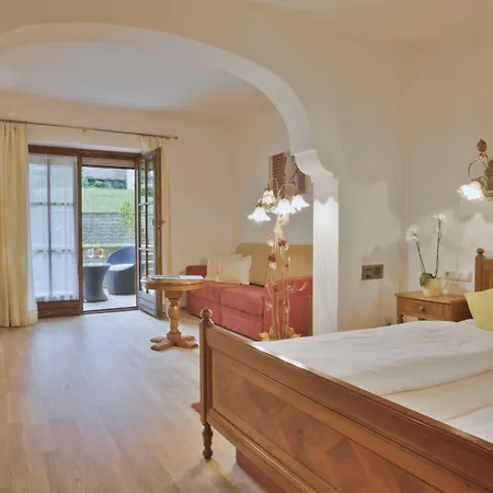 Alpenresidenz Adler Hotel 4*