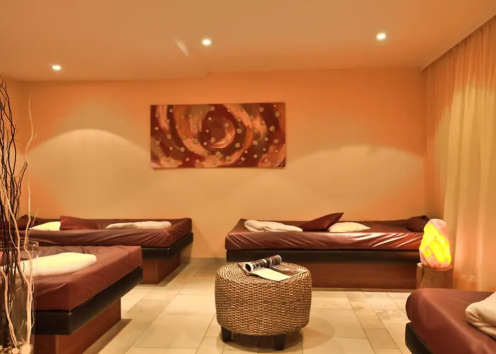 Hotel Alpenresidenz Adler 4*