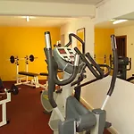 فندق Alpenresidenz Adler 4*