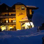 Alpenresidenz Adler 4* كيرشبرغ ان تيرول