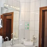 فندق Alpenresidenz Adler 4*