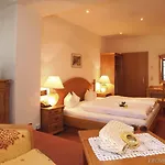 Alpenresidenz Adler 4* كيرشبرغ ان تيرول