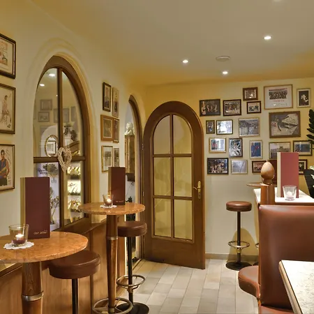 Alpenresidenz Adler מלון קירשברג אין טירול