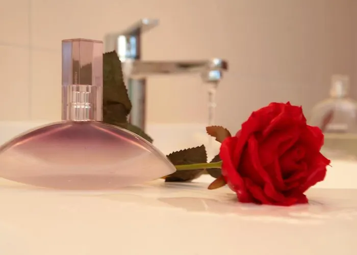 מלון Alpenresidenz Adler 4*